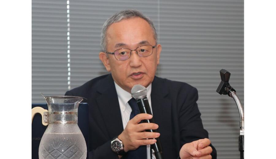 発足１年、高市政権の行方